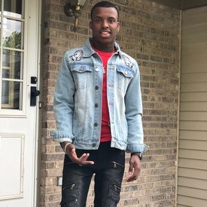 Meet your Posher, Aaron